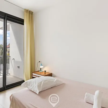 דירה Estay - Archihouse Seafront - Aircon - Wifi - Terrace טורה גרנדה